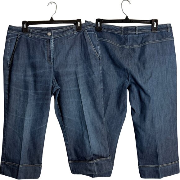 St. John Denim Jean Capris Women's 10 Blue Cuffed Stretchy Designer Classic Chic - Picture 1 of 10